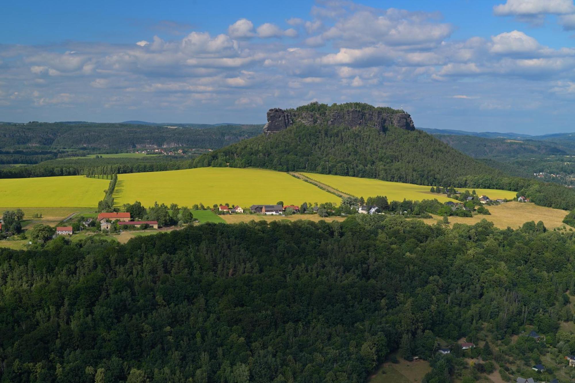 Gasthof Ungerberg Neustadt in Sachsen Eksteriør billede
